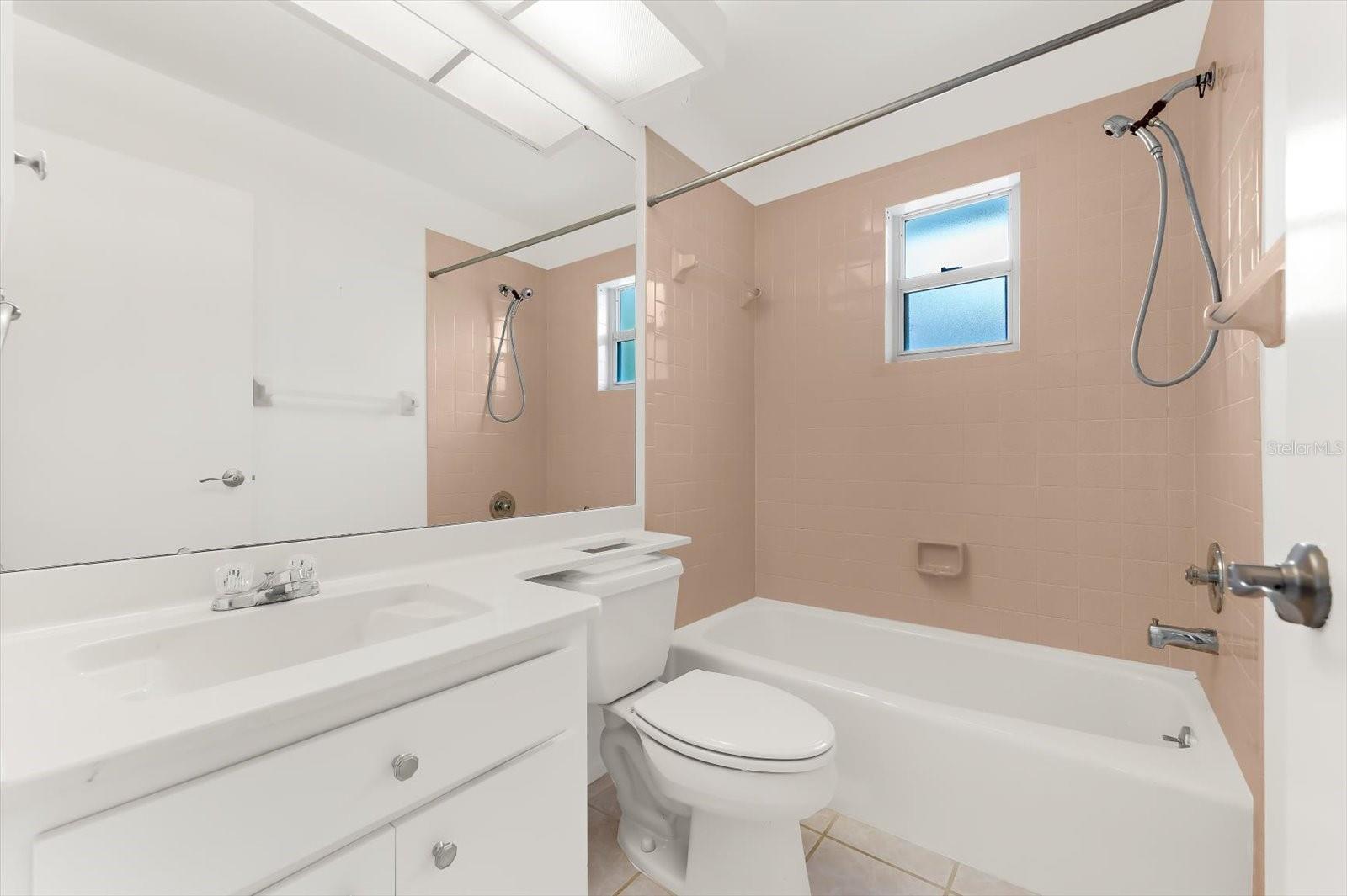 GARDEN LAKES VILLAS SEC 1 - Residential