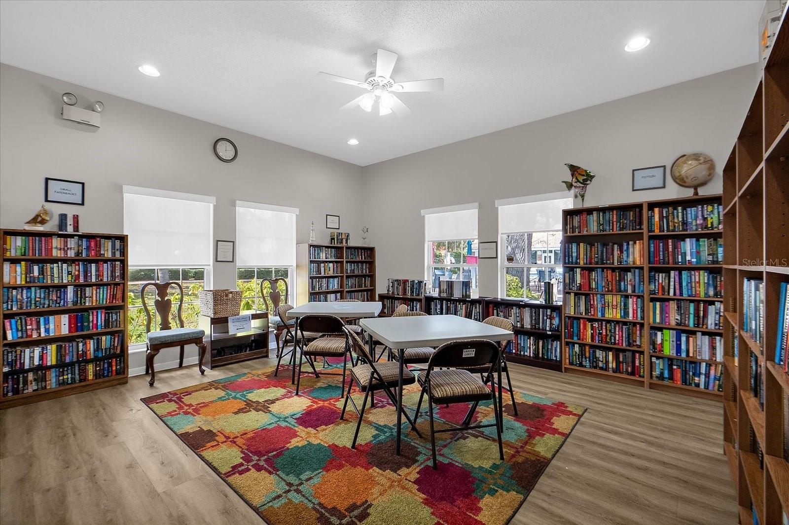 GARDEN LAKES VILLAS SEC 1 - Residential