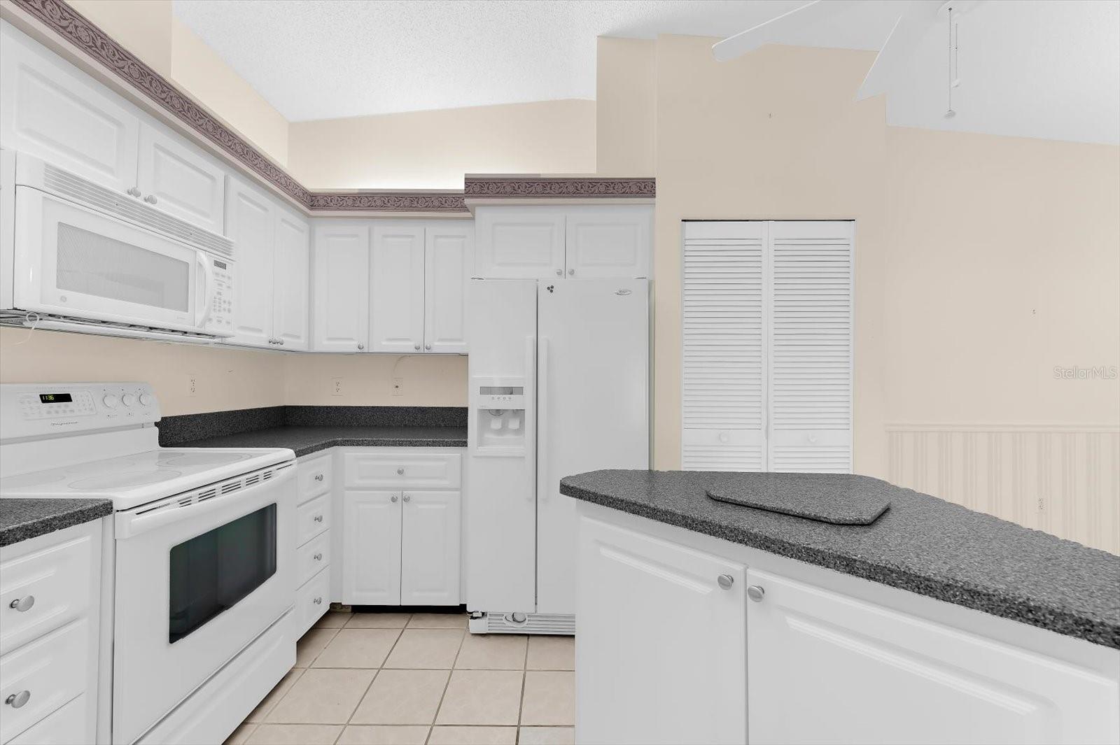 GARDEN LAKES VILLAS SEC 1 - Residential