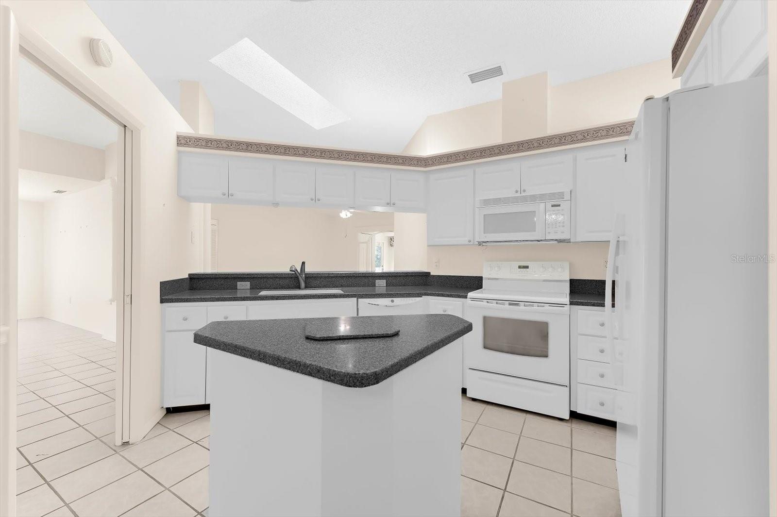 GARDEN LAKES VILLAS SEC 1 - Residential