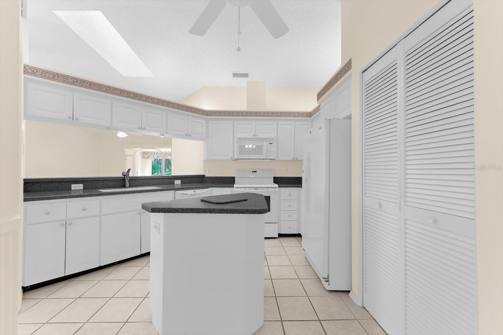 GARDEN LAKES VILLAS SEC 1 - Residential