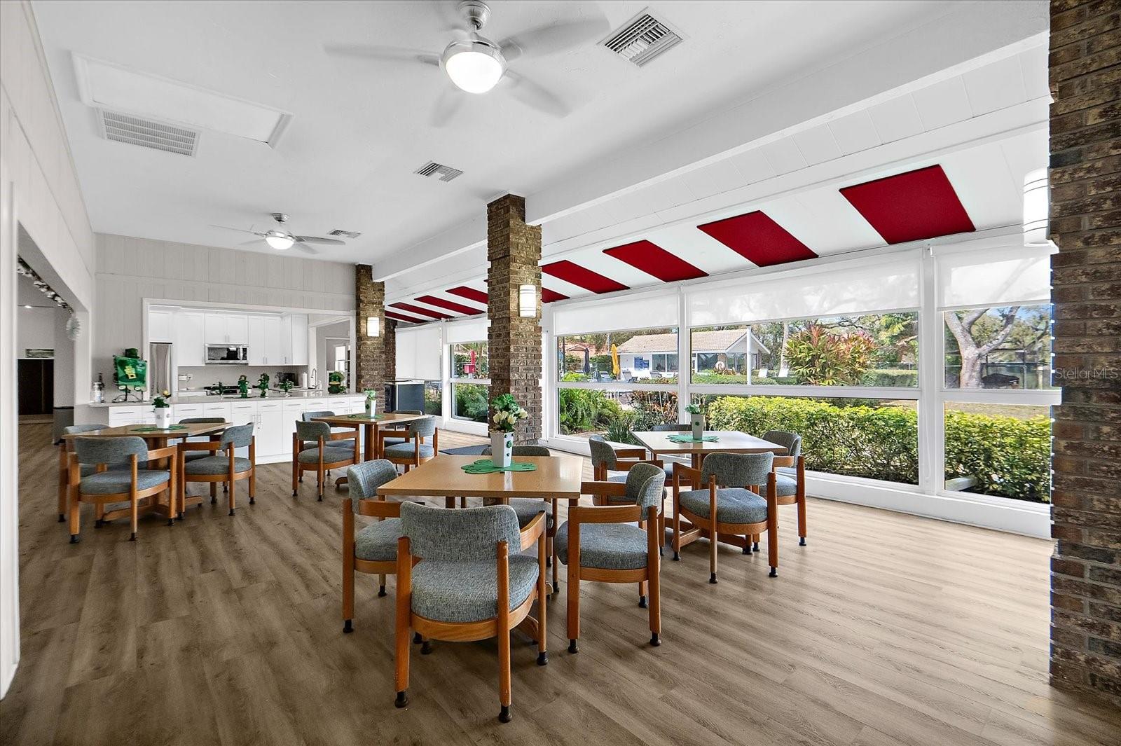 GARDEN LAKES VILLAS SEC 1 - Residential