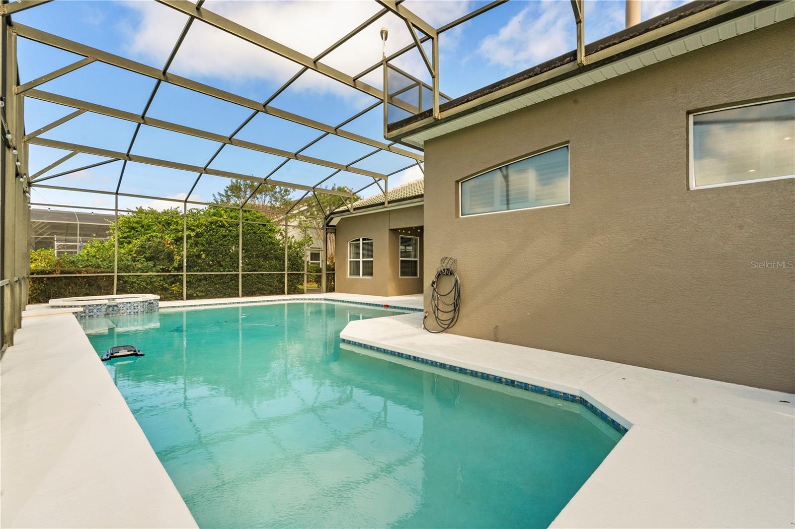 KENSINGTON PARK - Residential