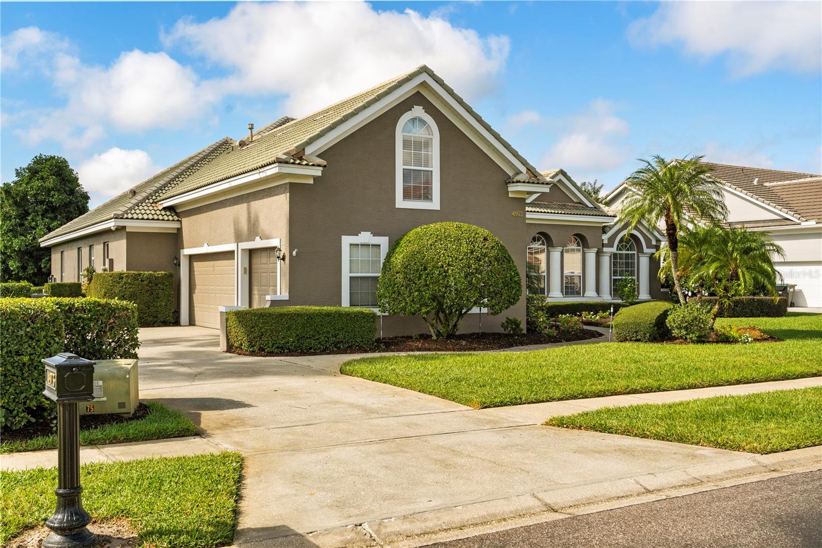 4973 KEENELAND CIRCLE