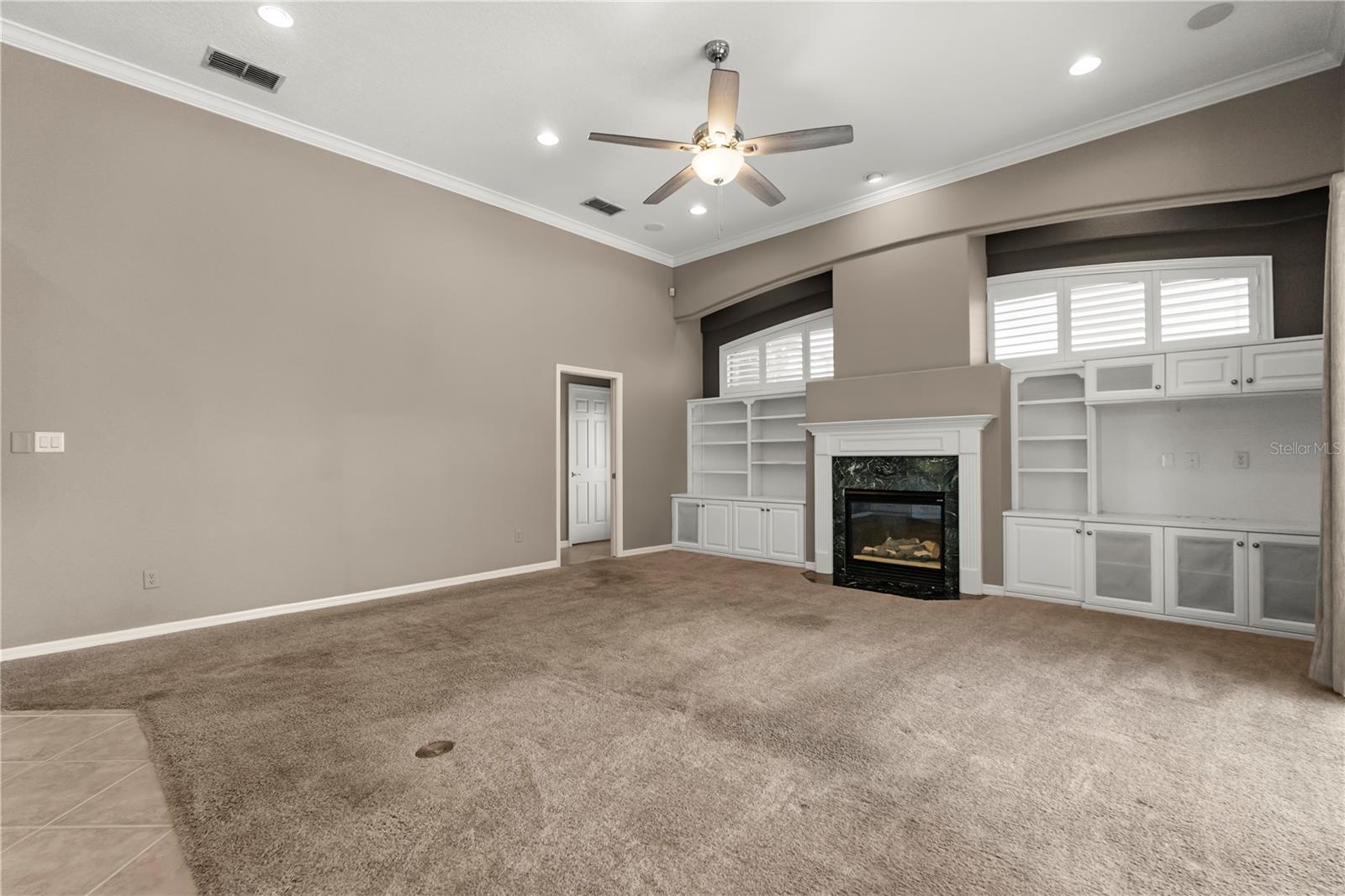 KENSINGTON PARK - Residential