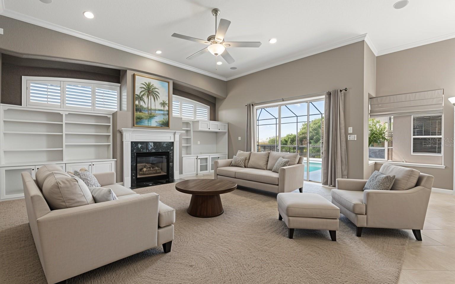 KENSINGTON PARK - Residential