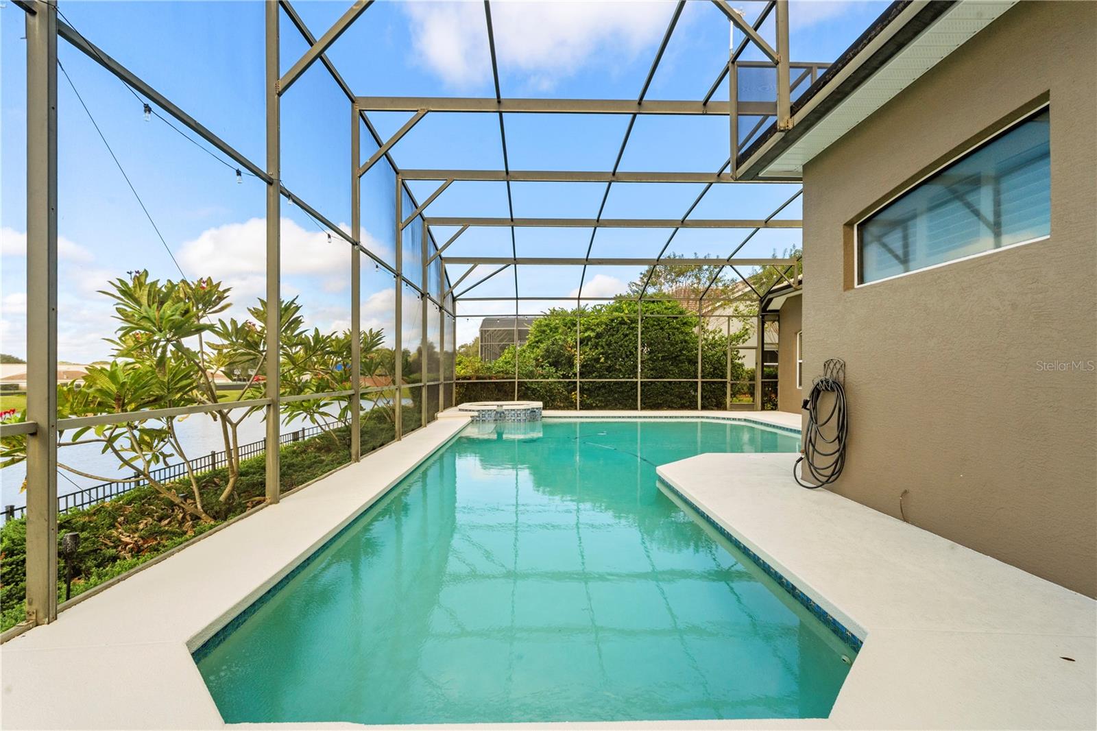 KENSINGTON PARK - Residential