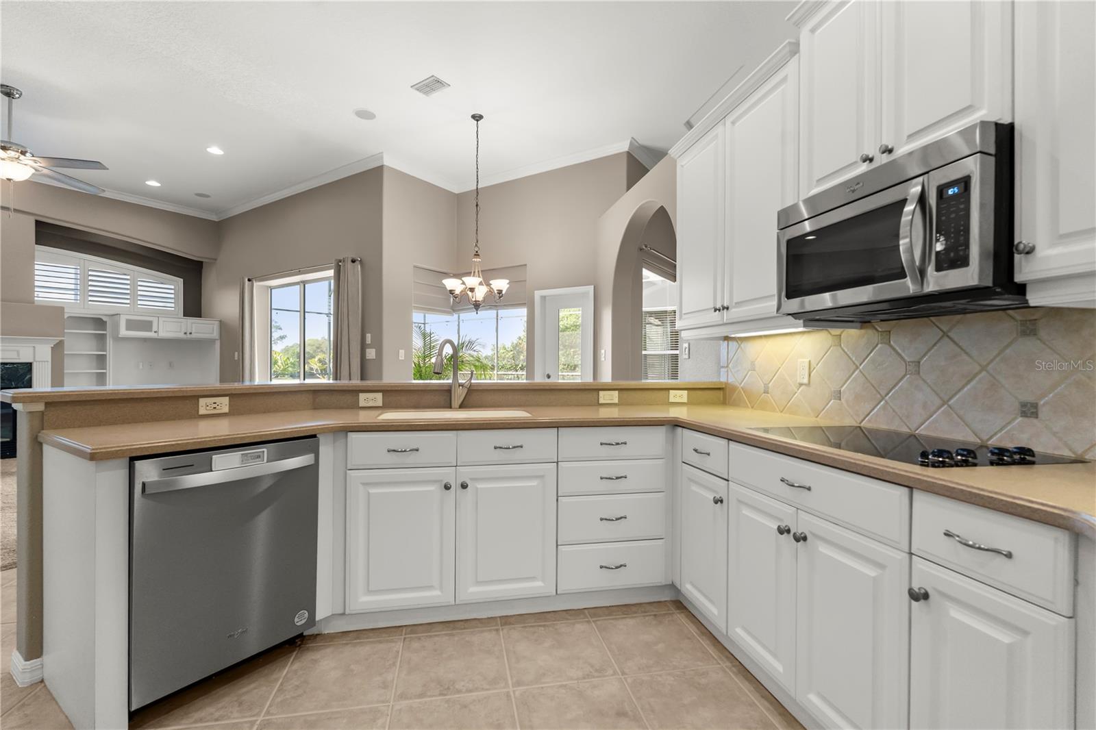 KENSINGTON PARK - Residential