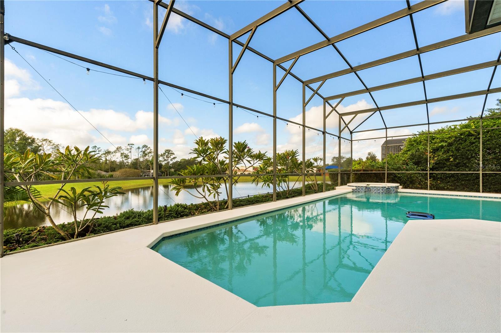 KENSINGTON PARK - Residential