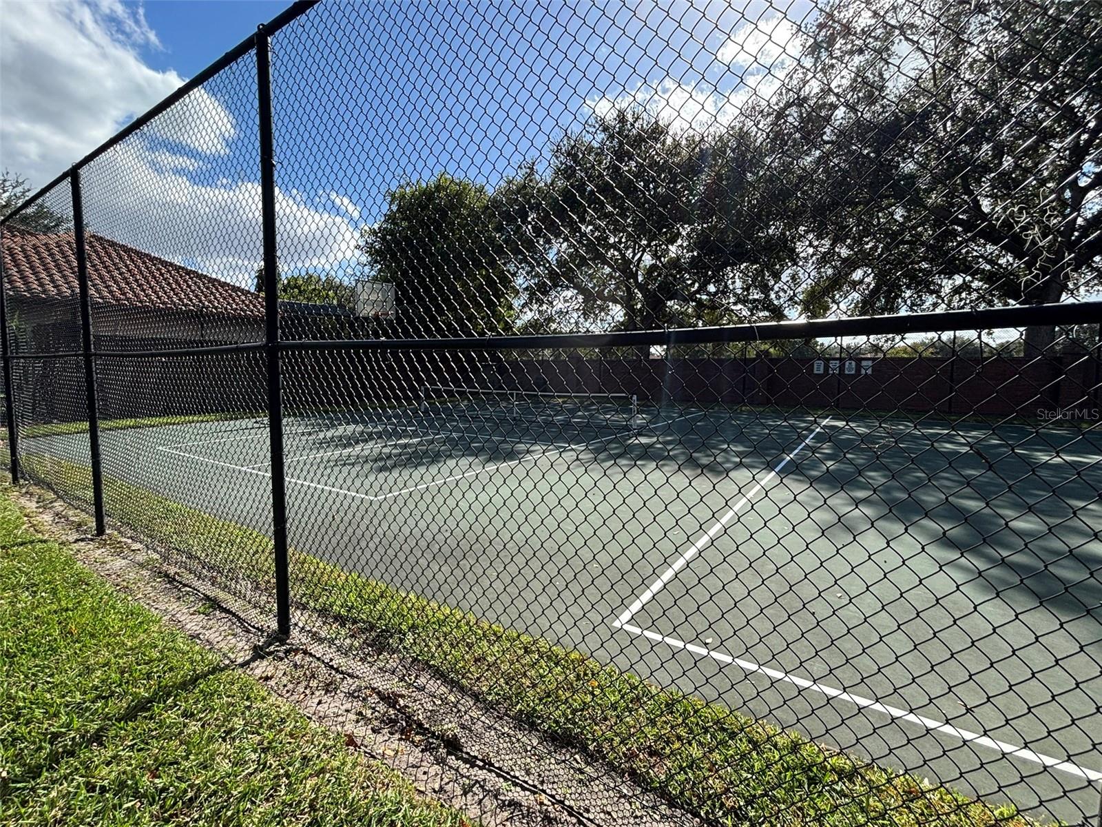 KENSINGTON PARK - Residential