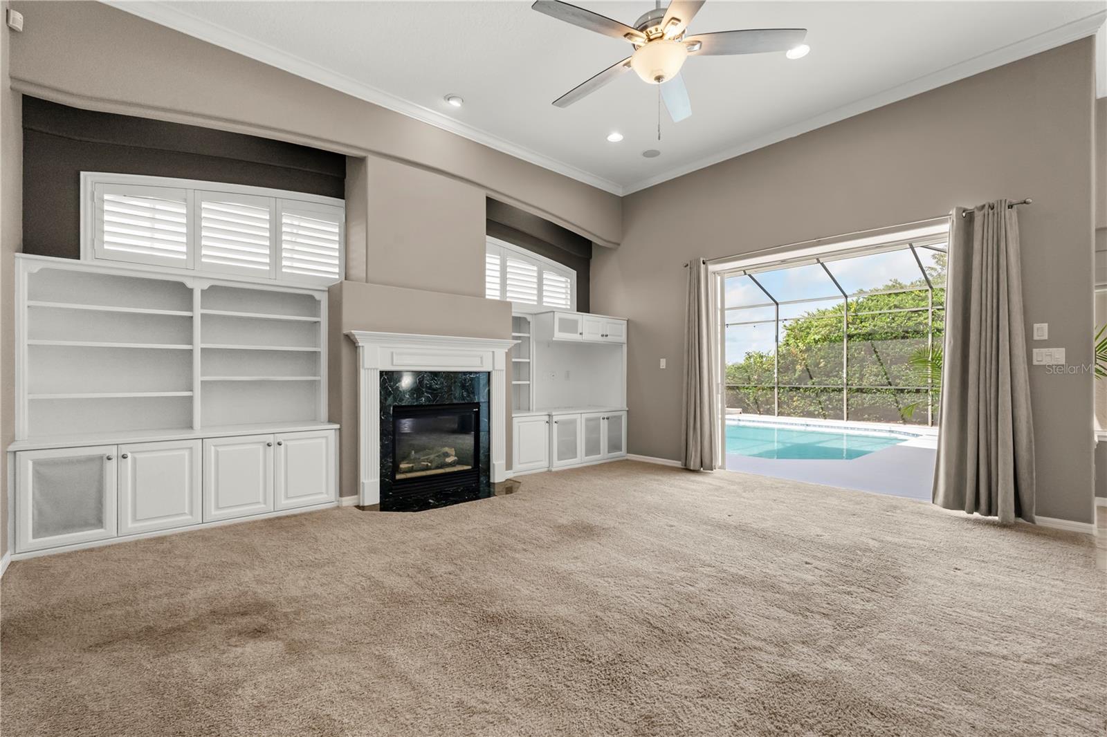 KENSINGTON PARK - Residential