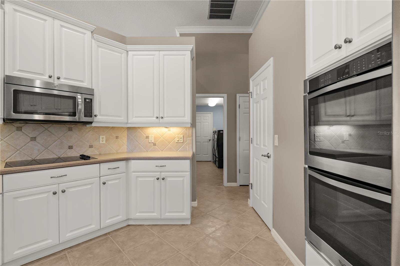 KENSINGTON PARK - Residential