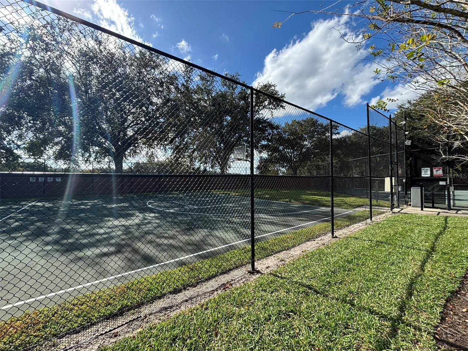 KENSINGTON PARK - Residential