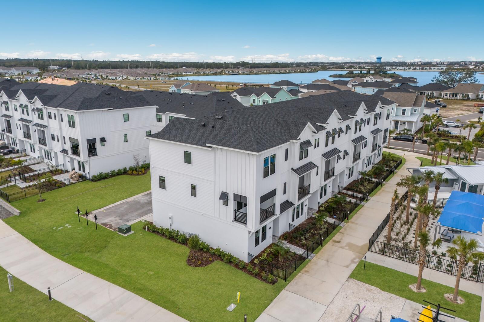 EMERALD LNDG/WATERSIDE - Residential