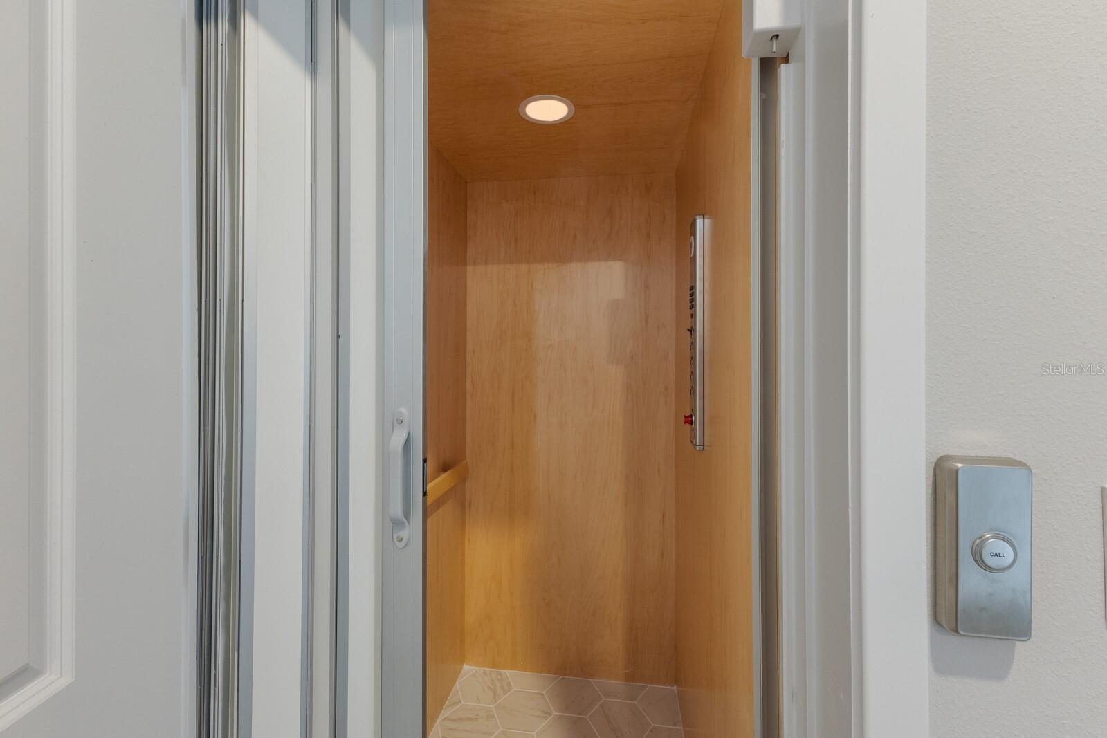 EMERALD LNDG/WATERSIDE - Residential