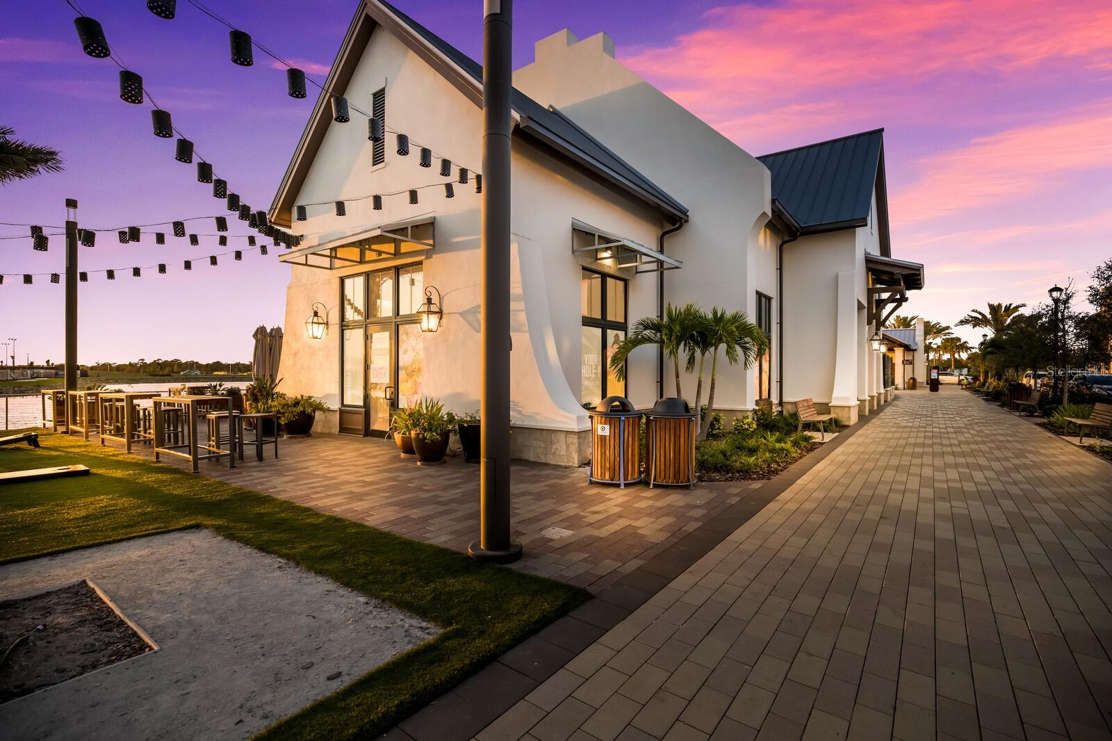 EMERALD LNDG/WATERSIDE - Residential