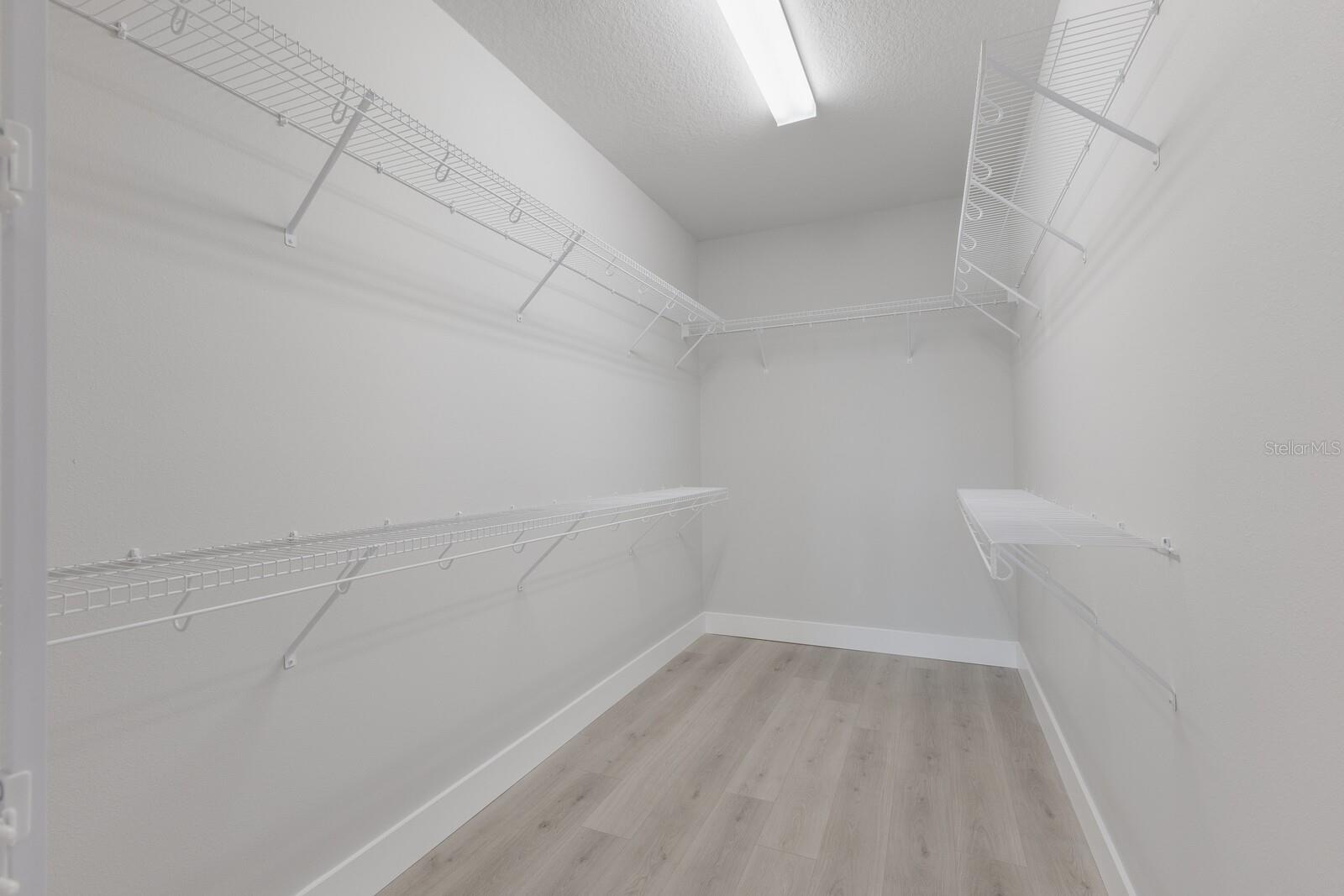 EMERALD LNDG/WATERSIDE - Residential