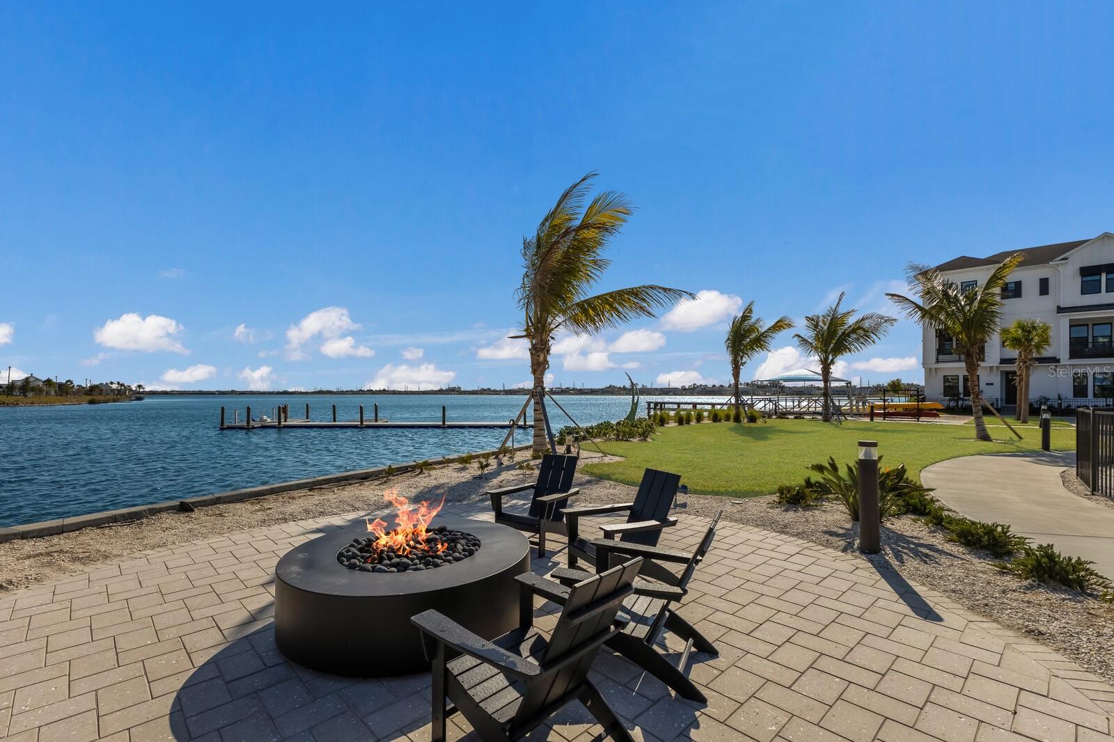 EMERALD LNDG/WATERSIDE - Residential