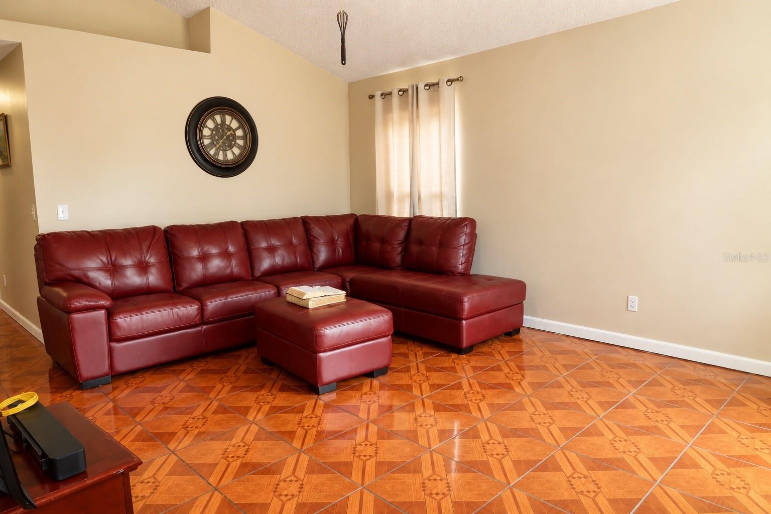 11658 PURPLE LILAC CIRCLE