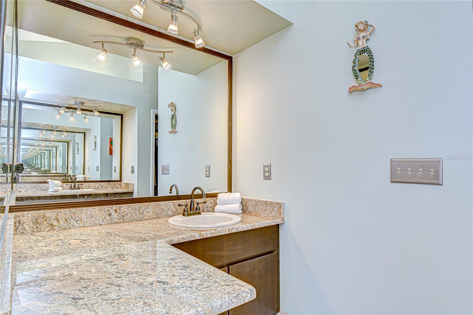 BUCKINGHAM - Residential