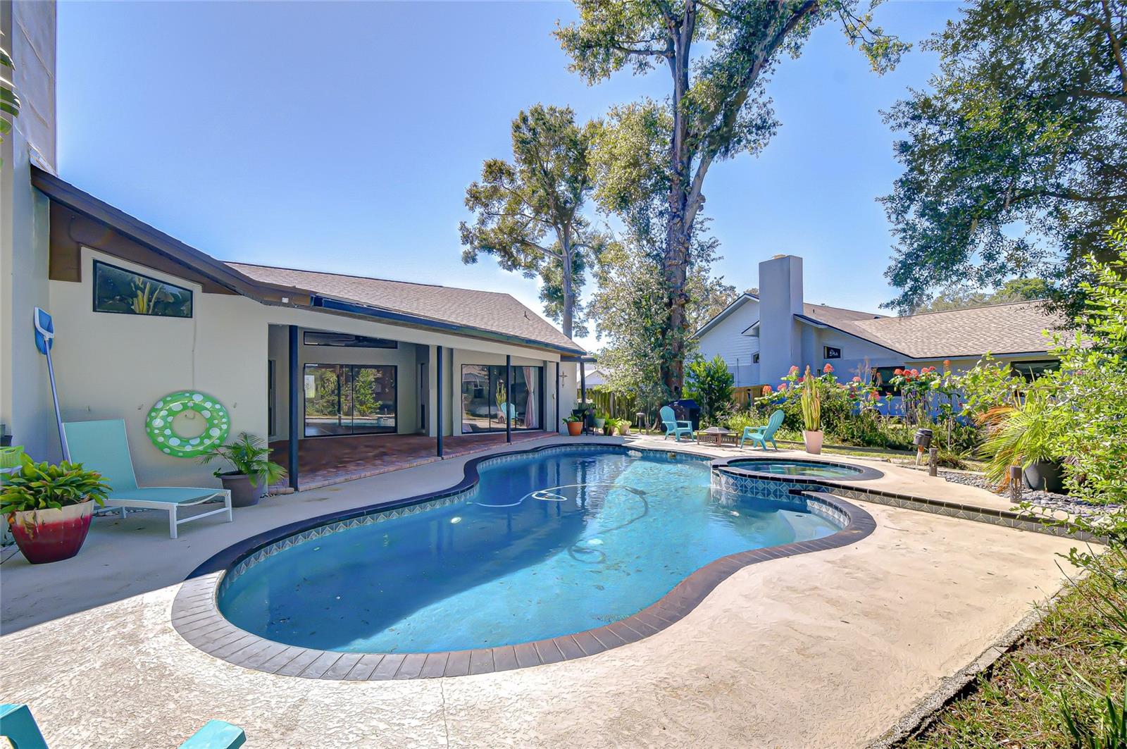 BUCKINGHAM - Residential