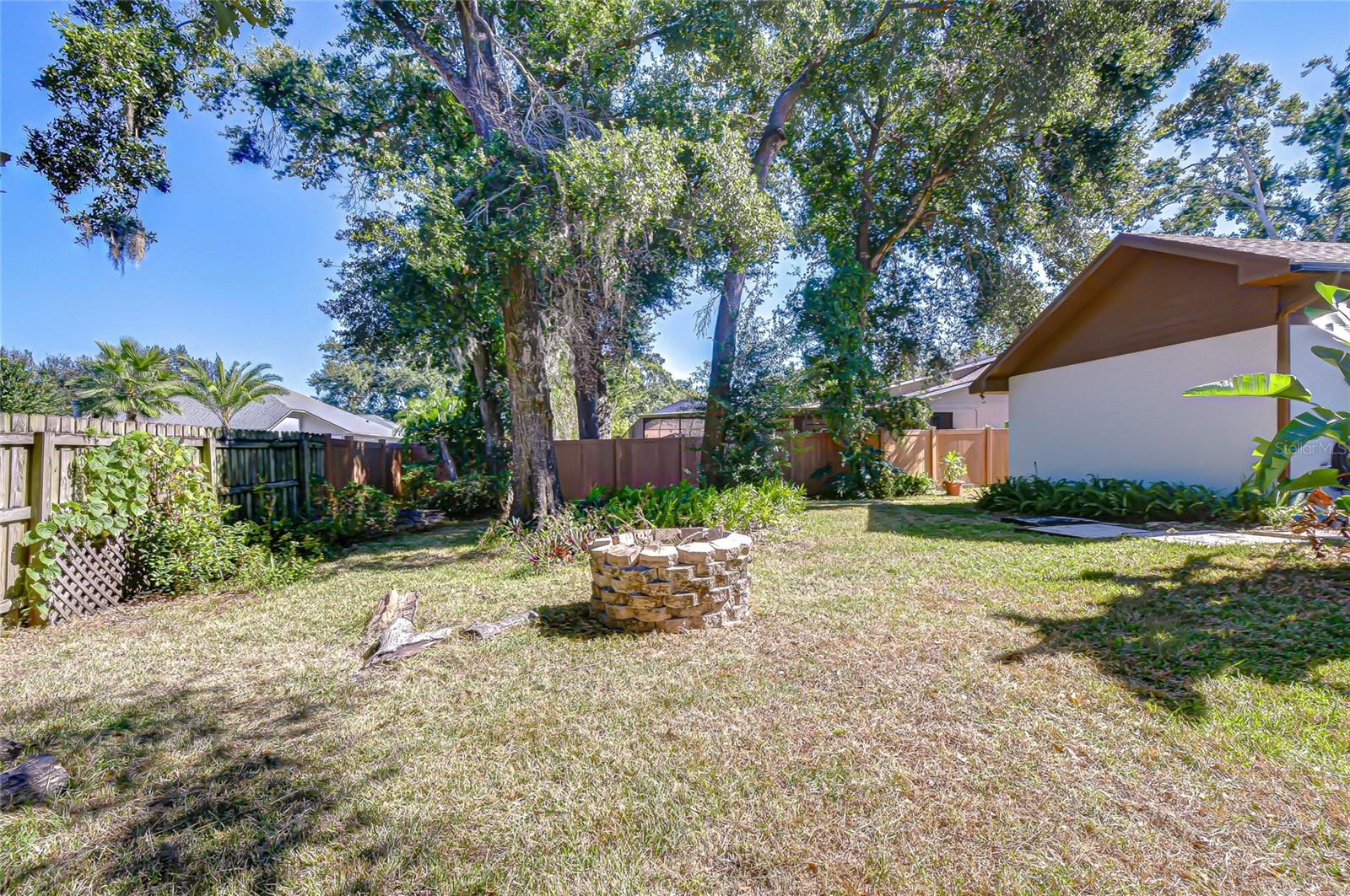 BUCKINGHAM - Residential