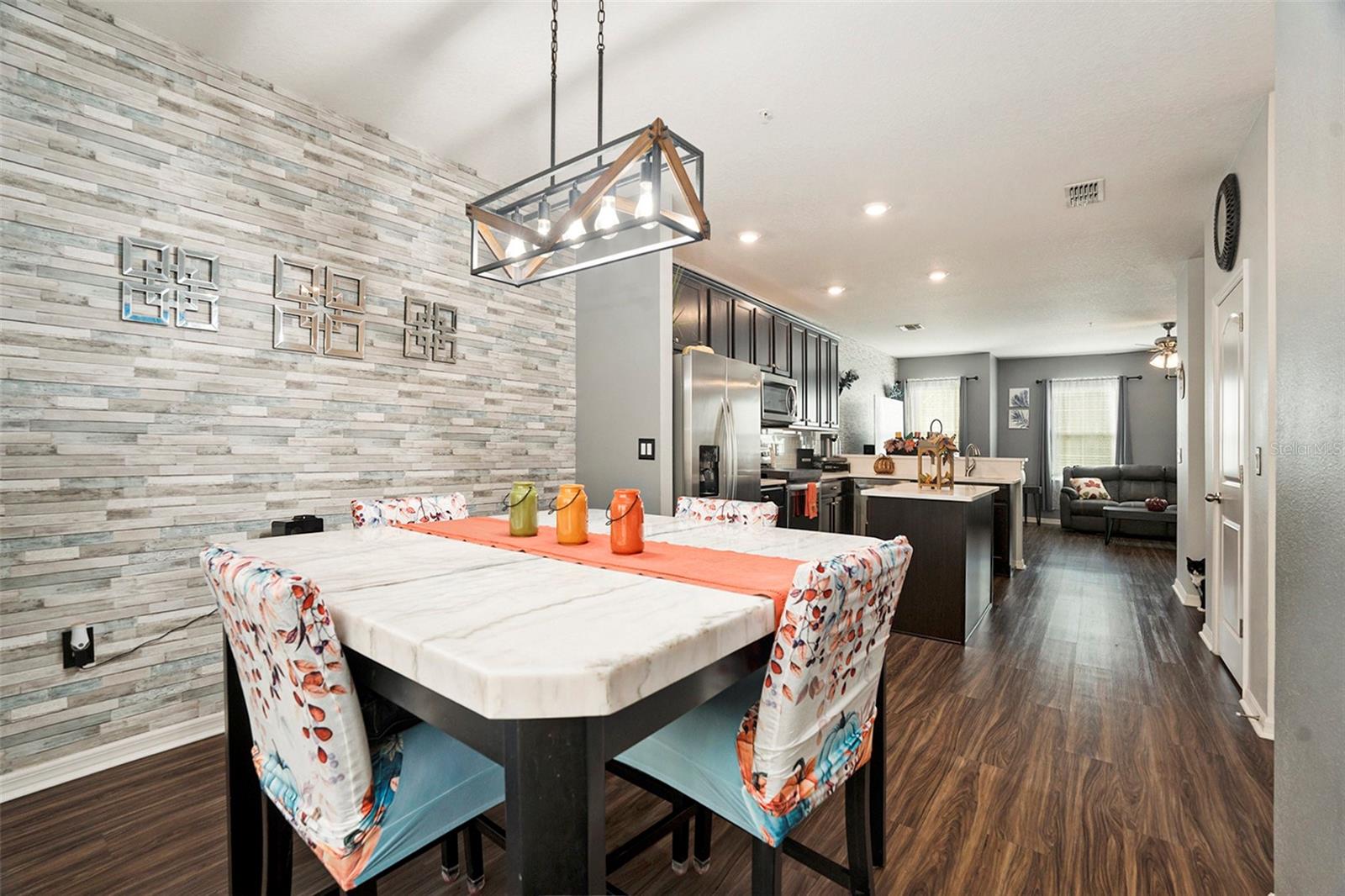 SEA FOREST BEACH CLUB - Residential