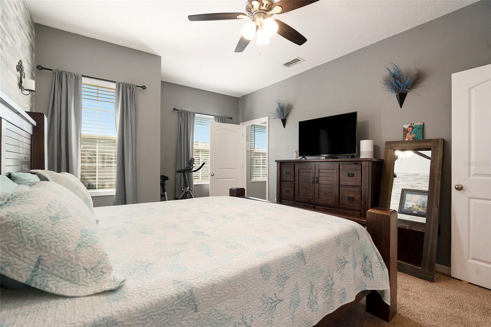 SEA FOREST BEACH CLUB - Residential