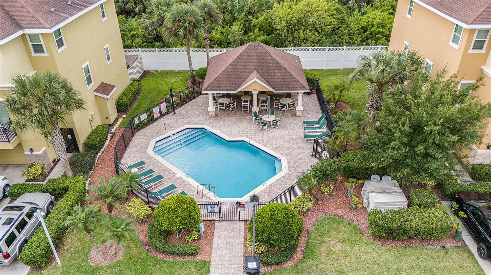 SEA FOREST BEACH CLUB - Residential