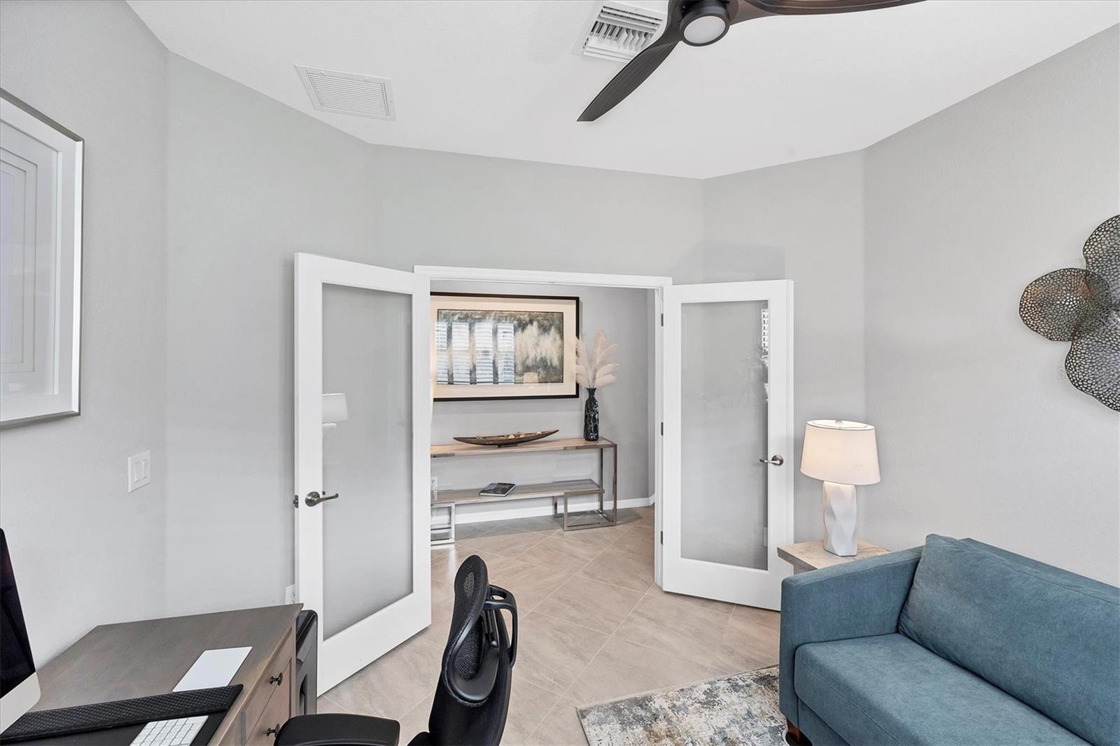 SARASOTA NATIONAL PH 13-B - Residential