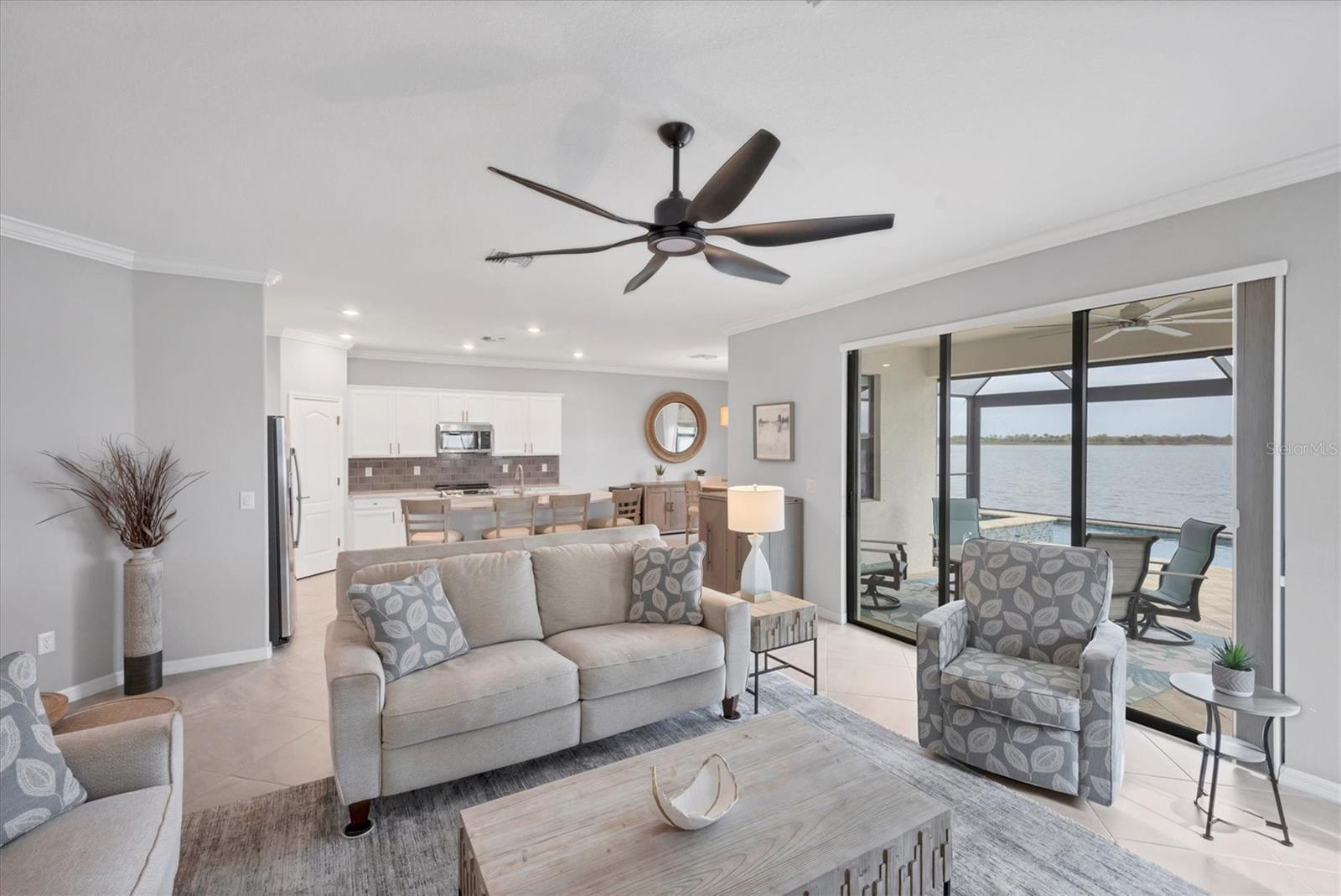 SARASOTA NATIONAL PH 13-B - Residential