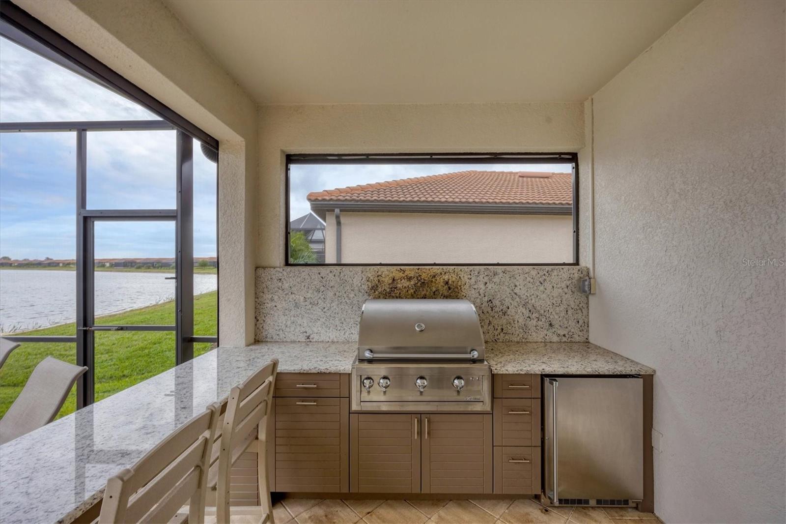 SARASOTA NATIONAL PH 13-B - Residential