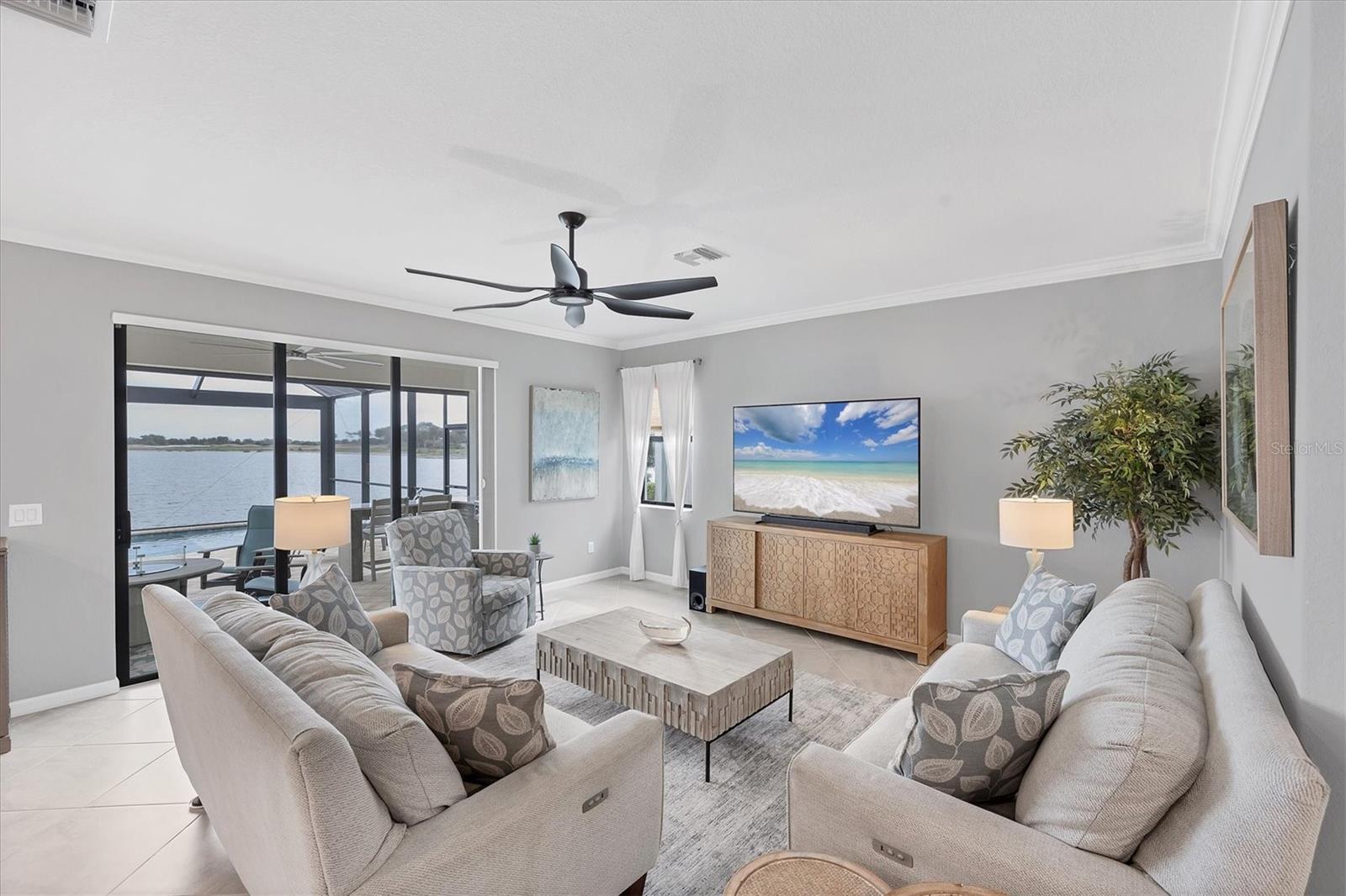 SARASOTA NATIONAL PH 13-B - Residential