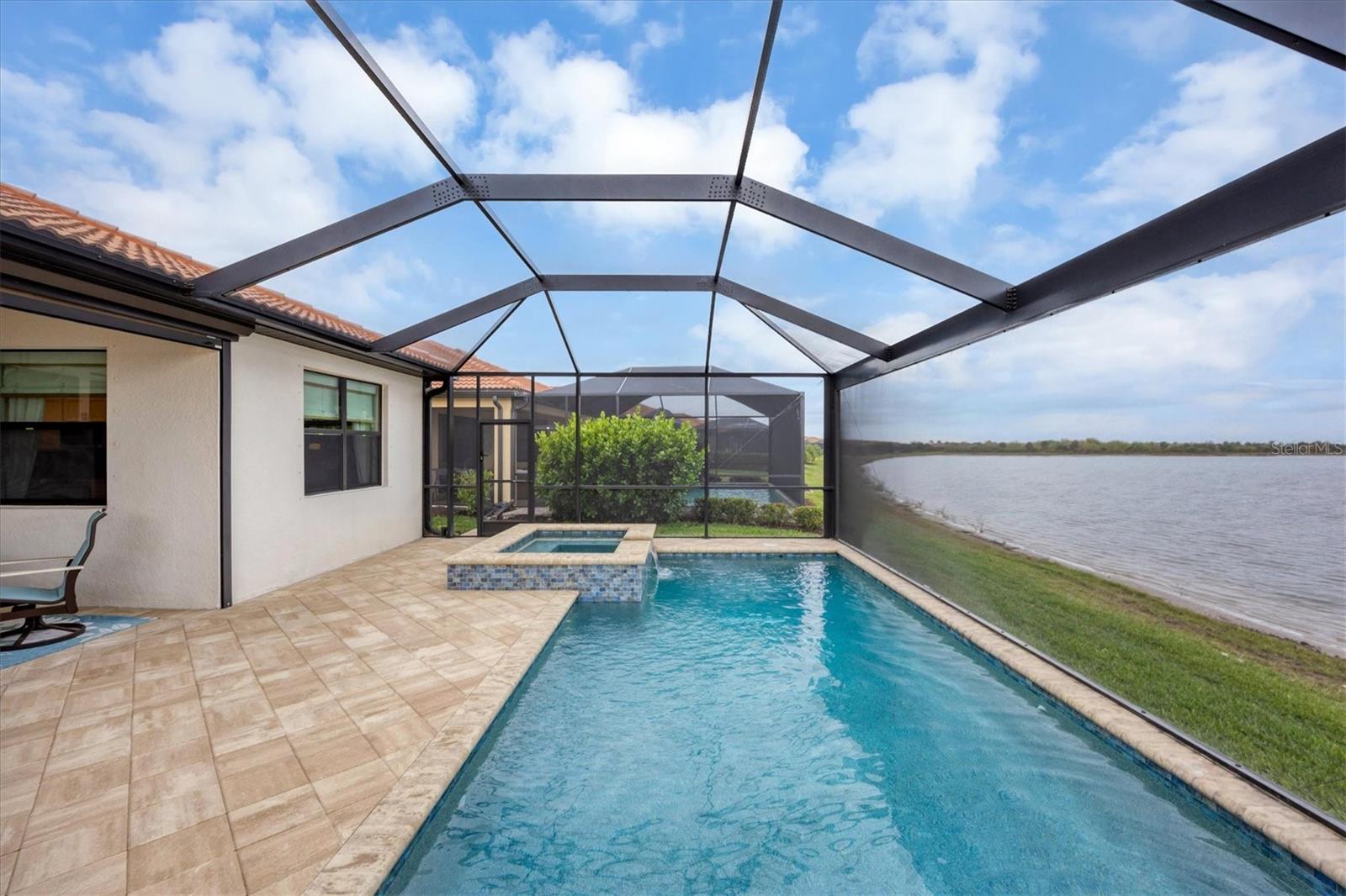 SARASOTA NATIONAL PH 13-B - Residential