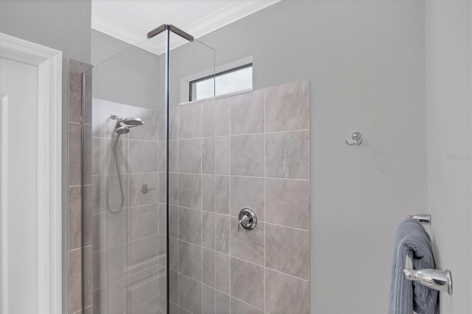 SARASOTA NATIONAL PH 13-B - Residential