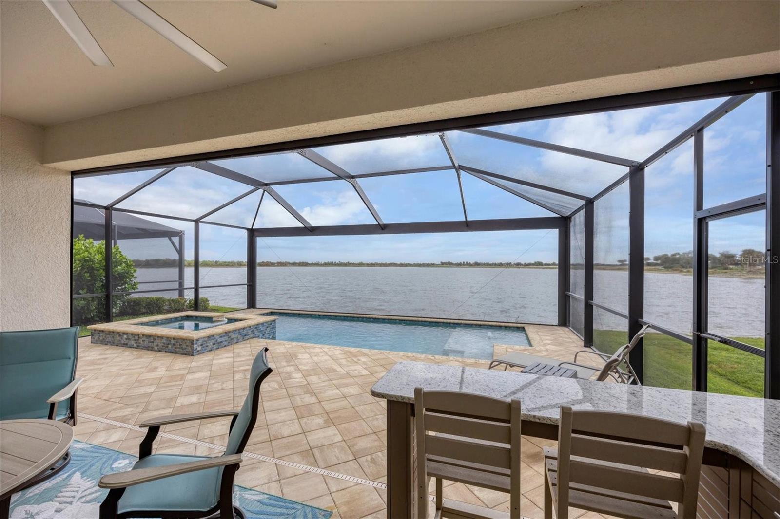 SARASOTA NATIONAL PH 13-B - Residential