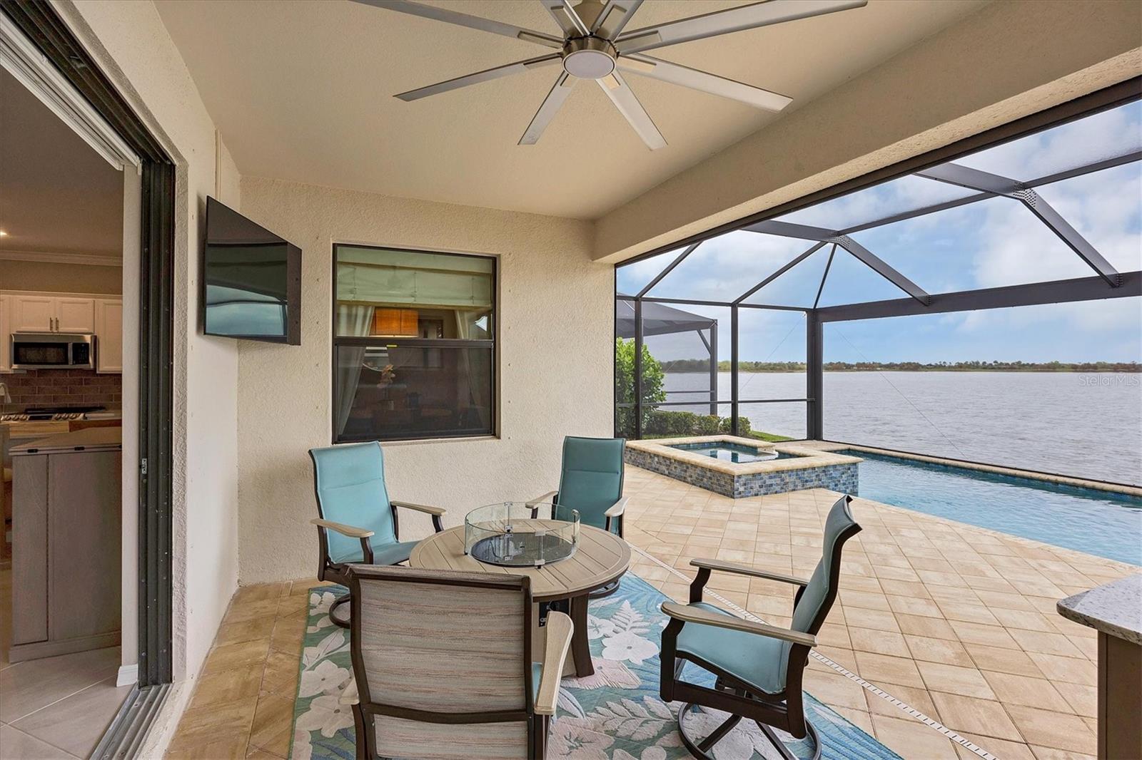 SARASOTA NATIONAL PH 13-B - Residential