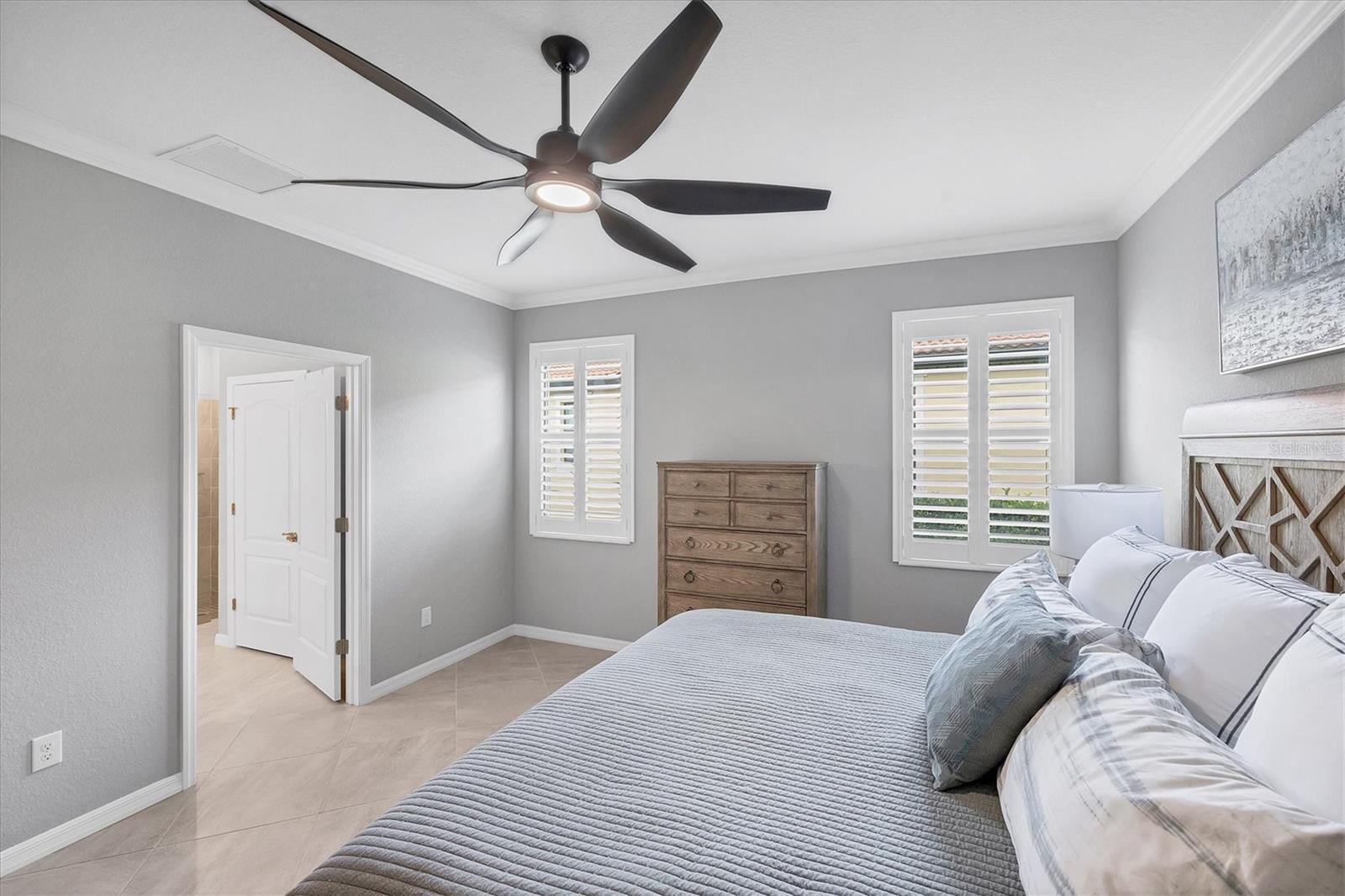 SARASOTA NATIONAL PH 13-B - Residential