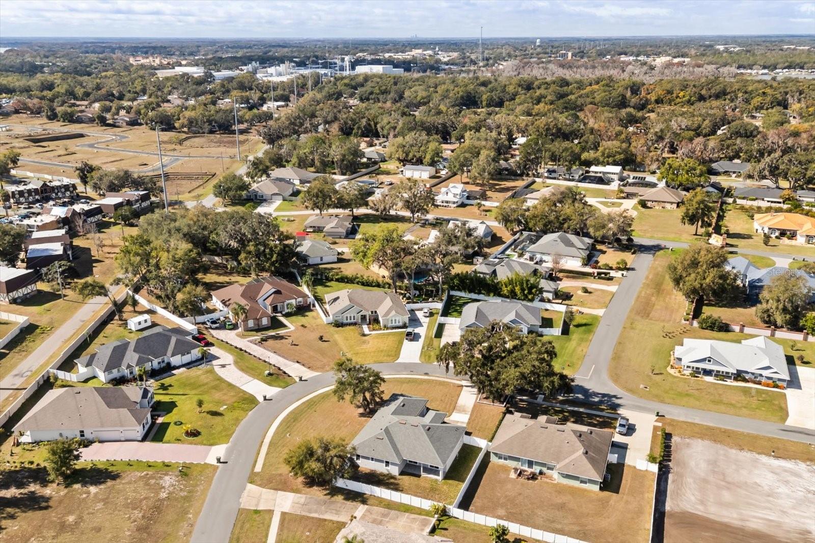 LEESBURG MAJESTIC OAKS SHORES - Residential