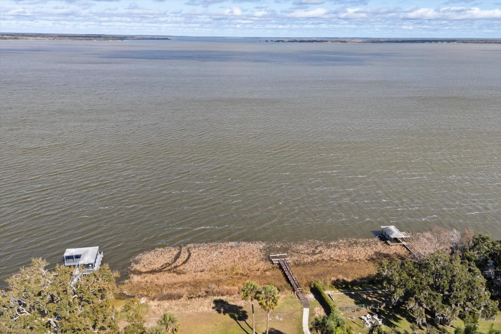 LEESBURG MAJESTIC OAKS SHORES - Residential