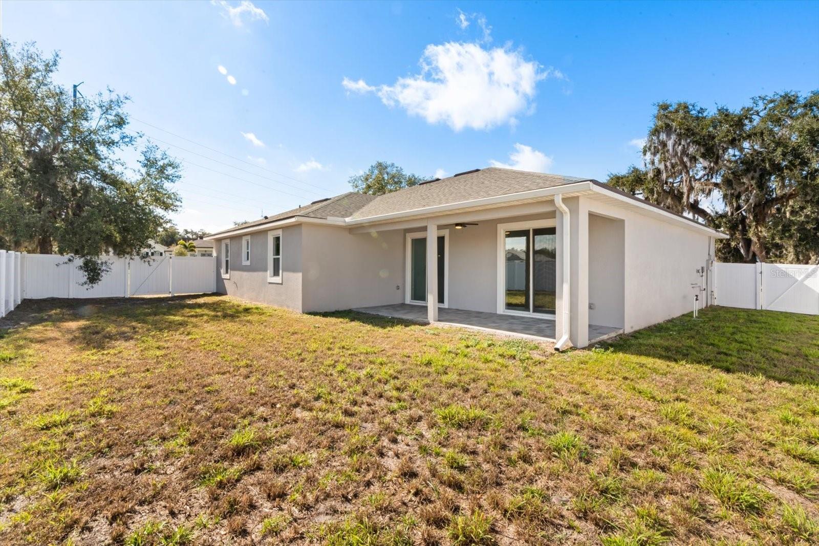 LEESBURG MAJESTIC OAKS SHORES - Residential