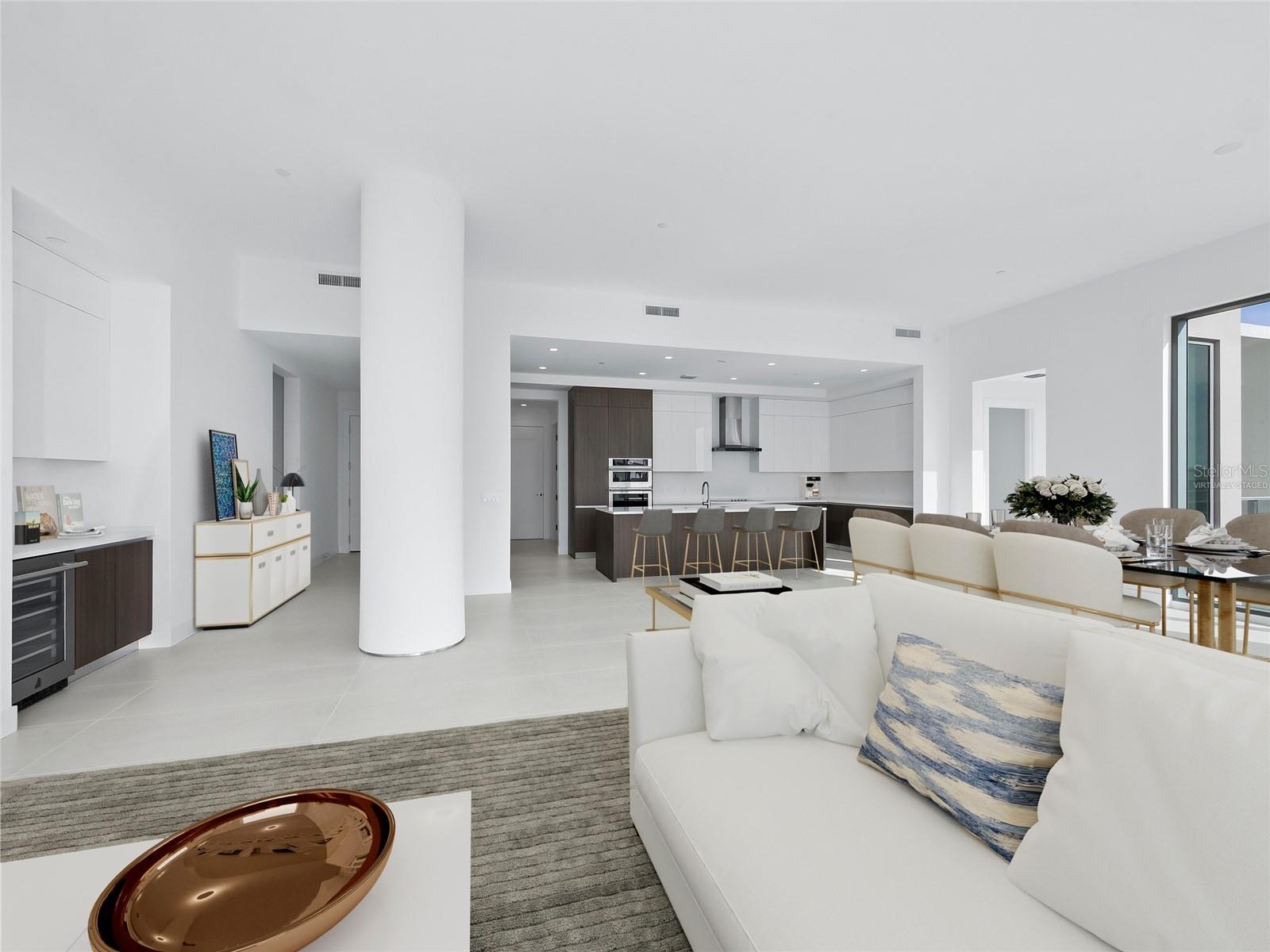 BAYSO SARASOTA - Residential