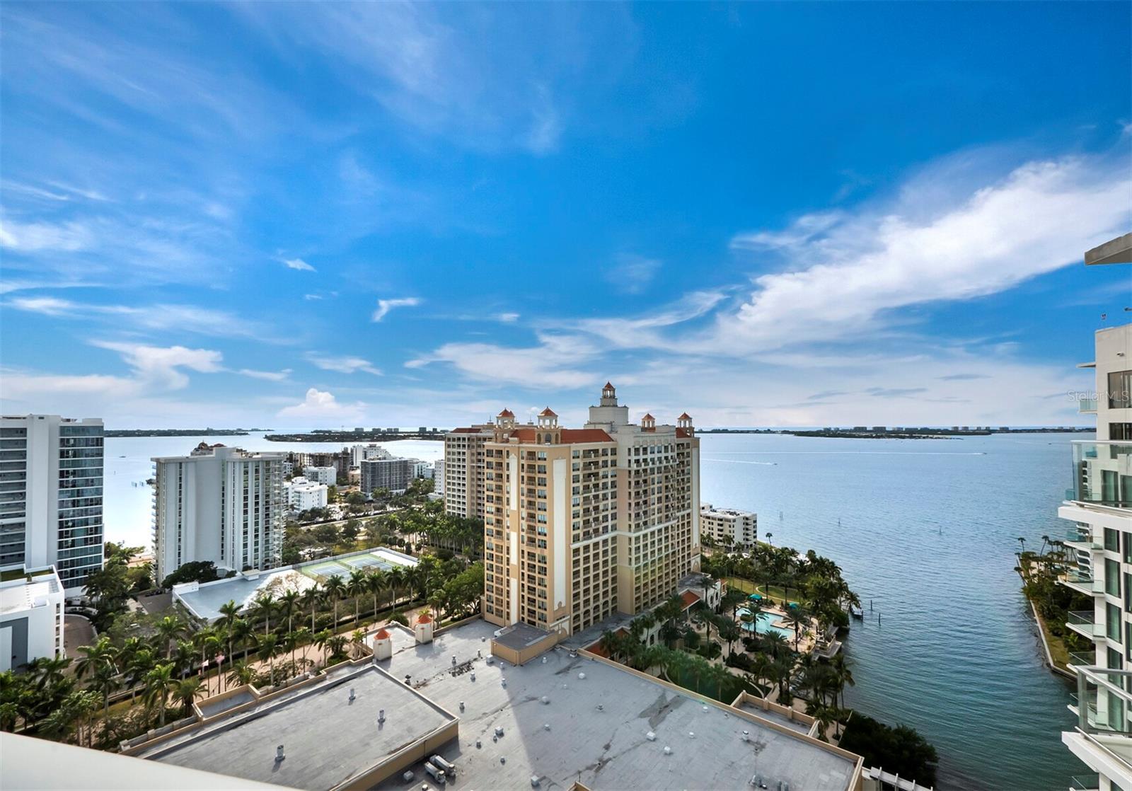 BAYSO SARASOTA - Residential