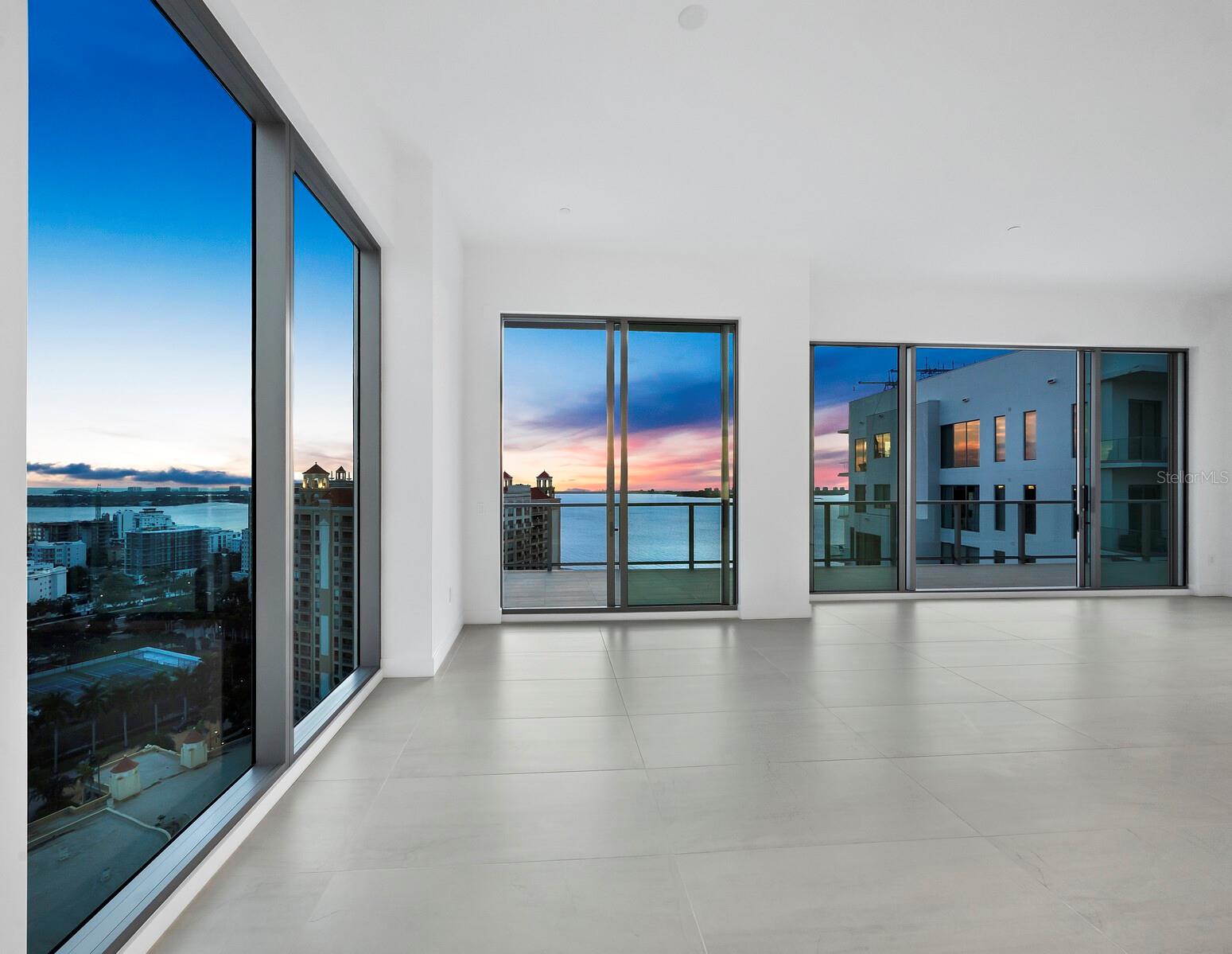 BAYSO SARASOTA - Residential