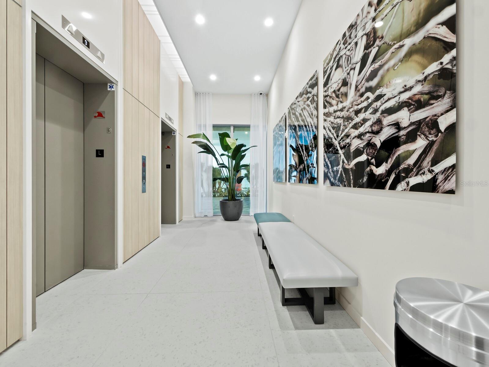 BAYSO SARASOTA - Residential