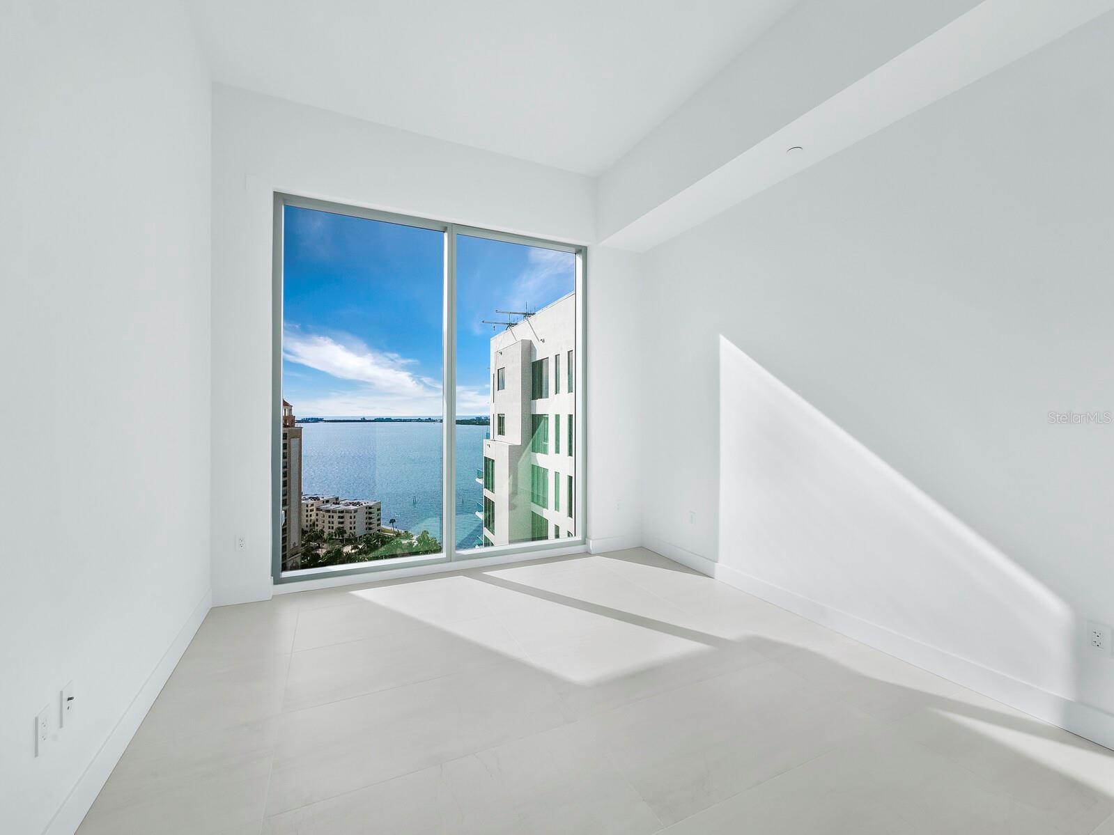 BAYSO SARASOTA - Residential