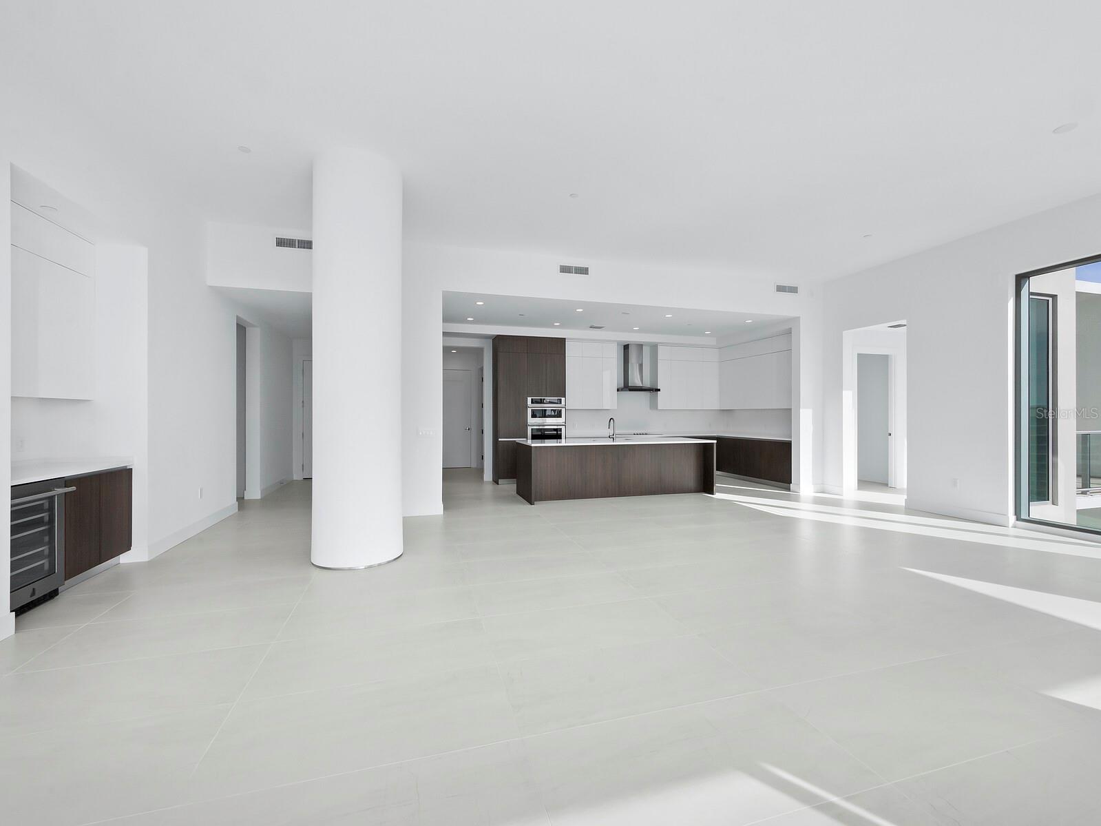 BAYSO SARASOTA - Residential