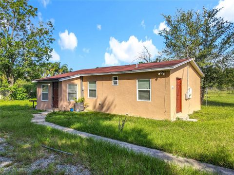 Photo of 3618 Cilia Street, Mount Dora, FL 32757 (MLS # O6344135)