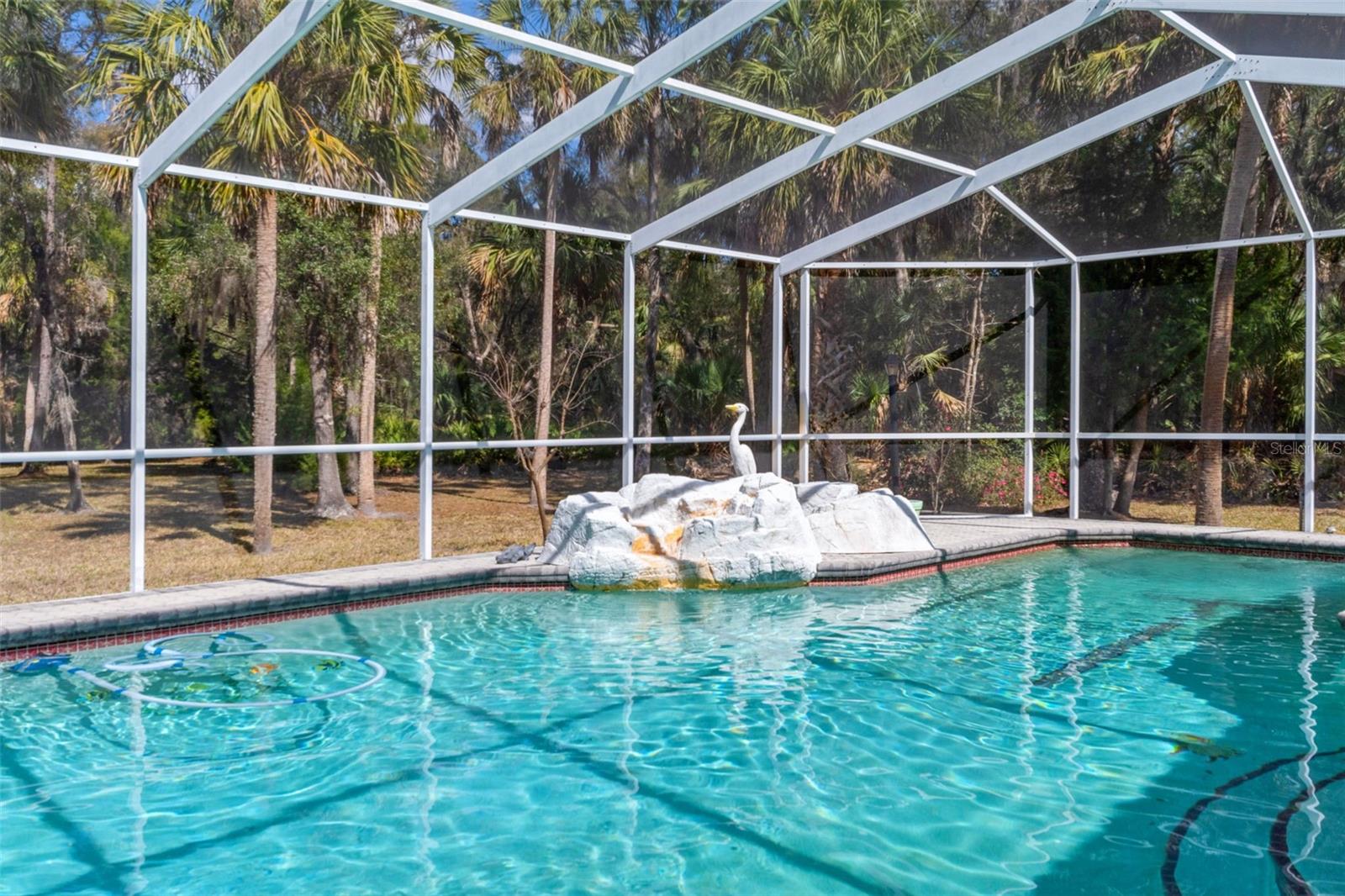 CAPTAINS COVE - Residential