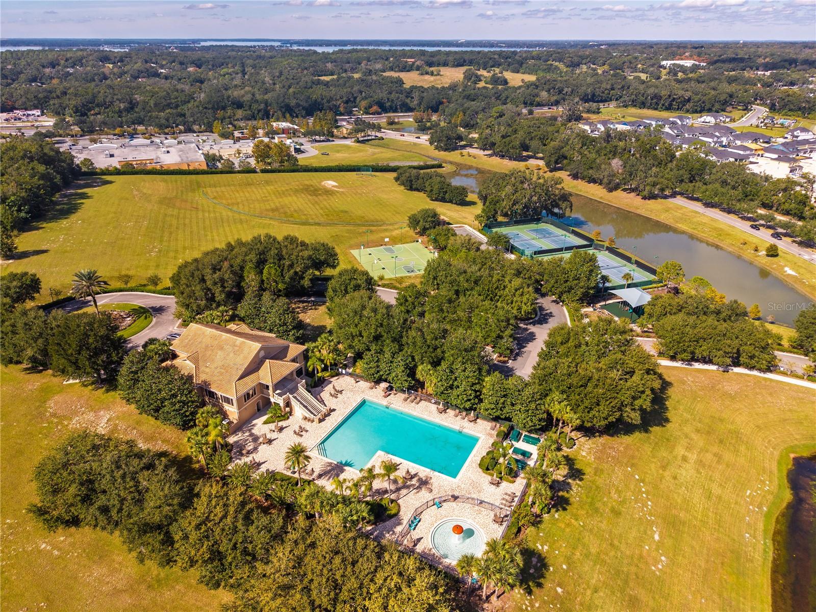 STONEYBROOK HILLS 18 - Residential